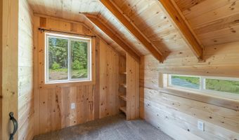 527 Aspen Dr, Bonners Ferry, ID 83805