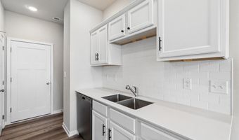 1235 NW 33rd Ln, Ankeny, IA 50023