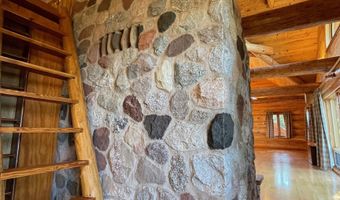 6856 Five Mile Pt, Allouez, MI 49805