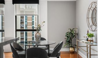 1016 WAYNE St 1007, Arlington, VA 22204