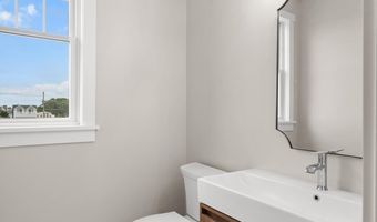 322 Third St, Beach Haven, NJ 08008