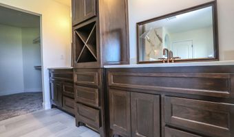 5006 Kingfisher Ave, Aberdeen, SD 57401