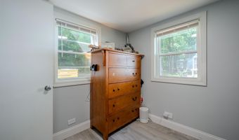 26 Roland Dr, Allenstown, NH 03275