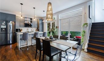 1380 Stirling Cir NW 26, Atlanta, GA 30318