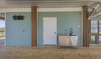 4062 Devon St, Bay St. Louis, MS 39520