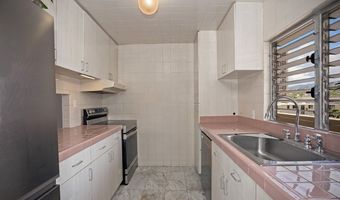1447 Kewalo St 408, Honolulu, HI 96822