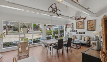 408 N Main St, Barnegat, NJ 08005