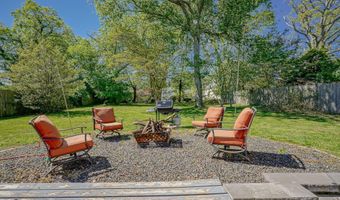 317 Pine St, Absecon, NJ 08201
