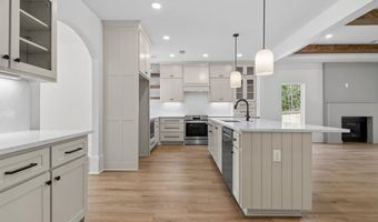 7166 Moon View Pl, Alexander, AR 72019