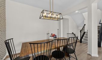 2137 Henley Woods Dr, Arnold, MO 63010