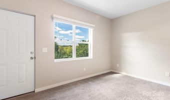 14 Annie St, Asheville, NC 28806