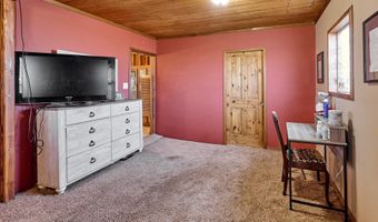10093 Wiseacre Ln, Aurora, OR 97002