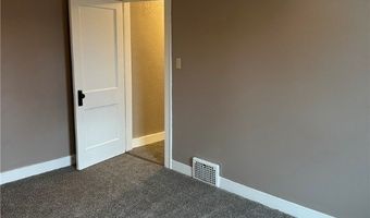 1627 Manchester, Akron, OH 44314