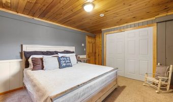 137 Pond Rd, Campton, NH 03223
