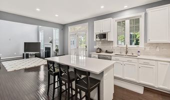 25279 CONNOR Ct, Aldie, VA 20105