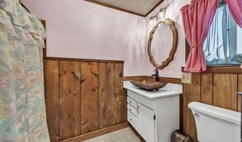 2353 C Addy Gifford Rd, Addy, WA 99101