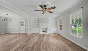 2012 Lakeridge Dr, Albany, GA 31707