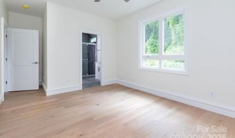 32 Waynesville Ave, Asheville, NC 28806