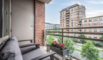 3650 S GLEBE Rd 450, Arlington, VA 22202