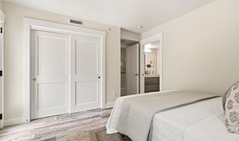 2056 Walnut St B, Boulder, CO 80302