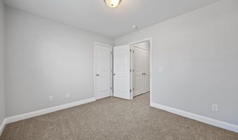352 Tamarack Dr, Ayden, NC 28513