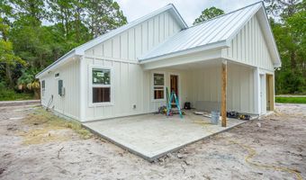 200 13th St, Apalachicola, FL 32320