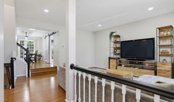 6152 WELLINGTON COMMONS Dr, Alexandria, VA 22310