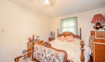 2900 Helms Rd, Anderson, IN 46016