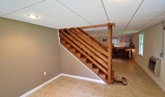207 Sunnydale Ave, Appomattox, VA 24522