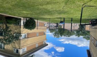 86 W Elizabeth Dr, Addison, IL 60101