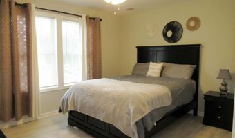 324 Nolan Ave, Bayville, NJ 08721