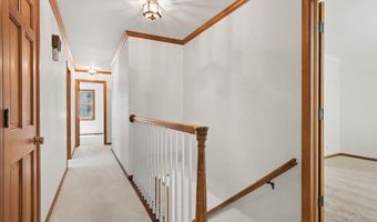 385 Greentree Ln NE, Ada, MI 49301