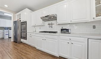 10728 Rivendell Ave, Las Vegas, NV 89135