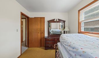 357 Maplewood Dr, Alliance, OH 44601