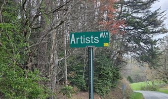 200 Artist Way, Brasstown, NC 28902