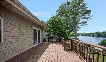 144 Aldrich Rd, Glocester, RI 02857