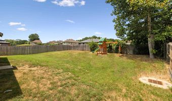 1936 Auburn Hills Dr, Benton, AR 72015
