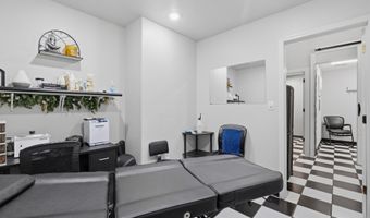 32 Throneberry Trl, Anderson, MO 64831