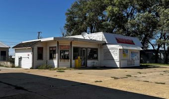 5 N Douglas, Beaver, OK 73932