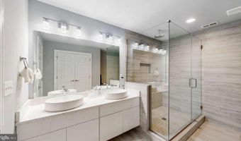 43 FLICKER Ct, Dover, DE 19904