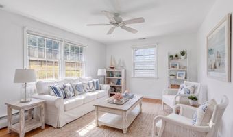 25 Goose Hill Rd, Chester, CT 06412