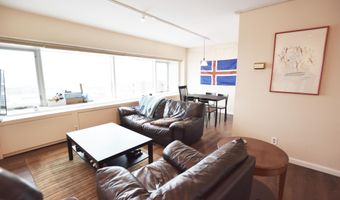 555 E William St 17J, Ann Arbor, MI 48104