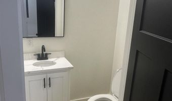18 Paraiso Creek Dr, Albertville, AL 35950