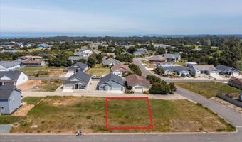 728 SEACREST Dr, Bandon, OR 97411