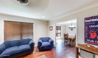 136 Westlake Dr, Brandon, MS 39047