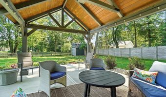 4590 E Johnstown Rd, Columbus, OH 43230