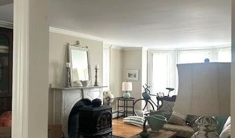 53 Congress St, Belfast, ME 04915