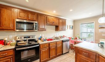 306 G St, Buffalo, WY 82834