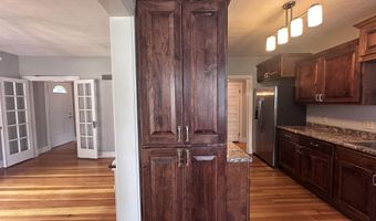 1207 8th St, Aurora, NE 68818