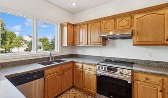 2917 Bayberry Rd, Ames, IA 50014